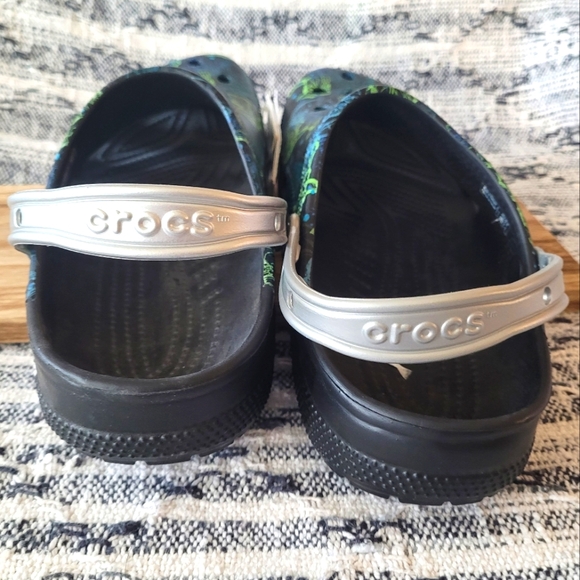 Crocs Mens size 13 RARE Mandalorian, NWT. - Picture 3 of 10